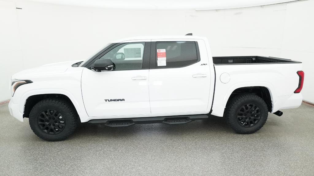 New 2026 Ice Cap Toyota SR5 image 4