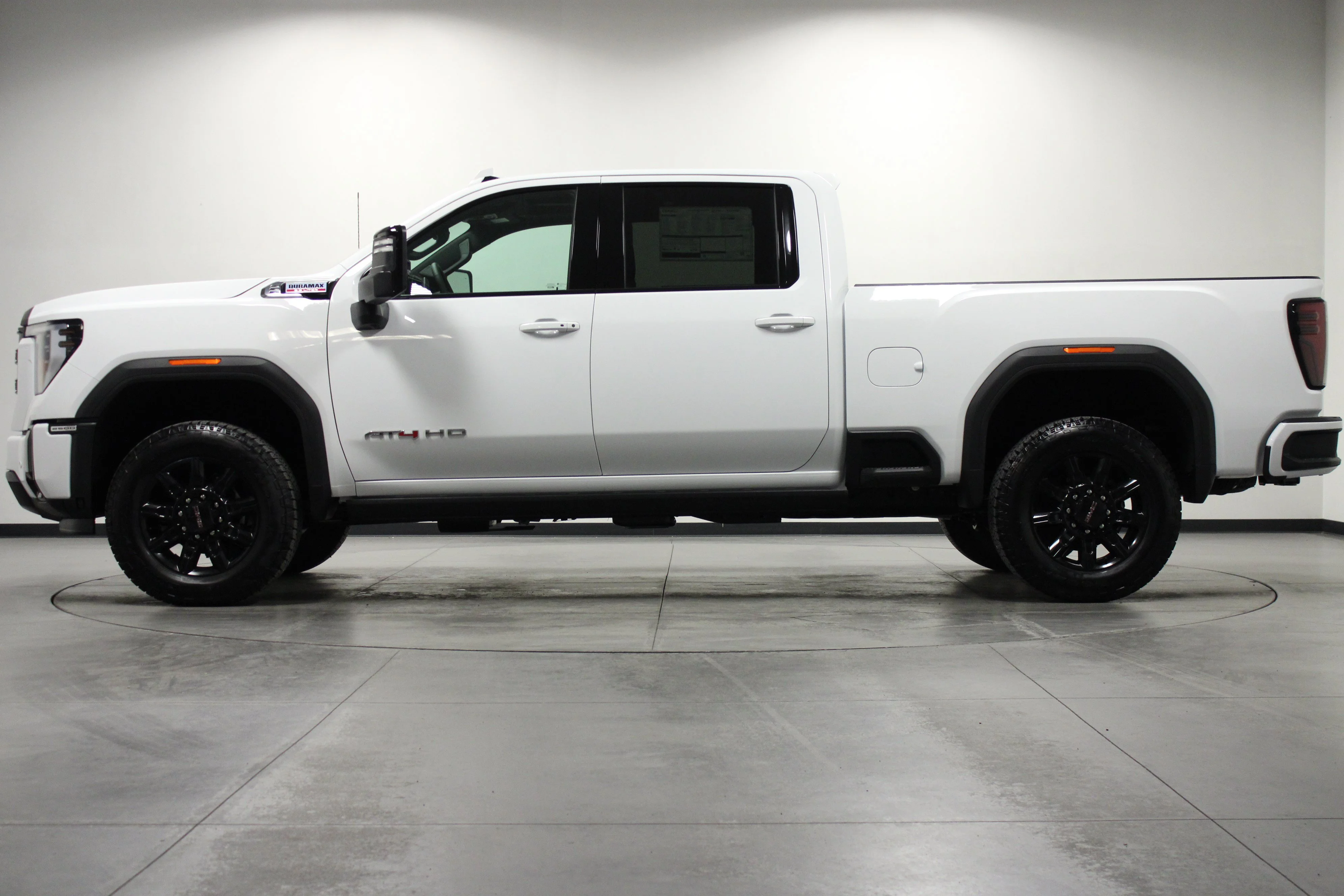 2026 GMC Sierra 2500HD AT4 - Photo 7