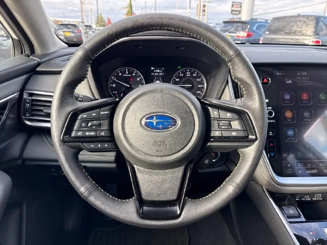 Used 2025 Crystal White Pearl Subaru Onyx Edition image 18