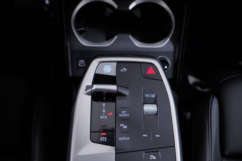 2026 BMW X2 28i - Photo 13