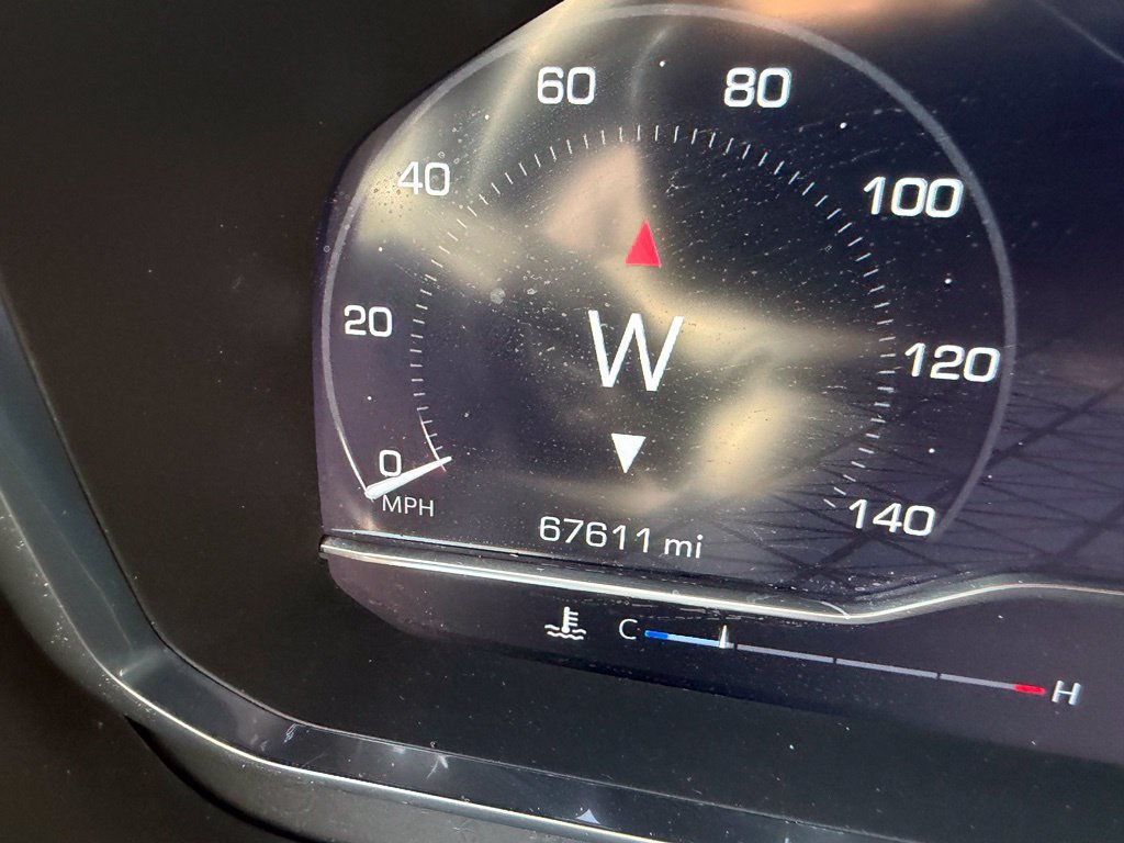 2023 GMC Yukon XL AT4 - Photo 11