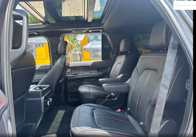 Used 2019 Gray Ford Limited image 7