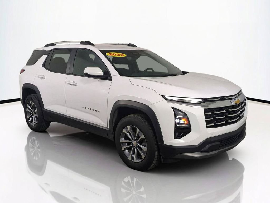 Used 2025 White Chevrolet LT image 2