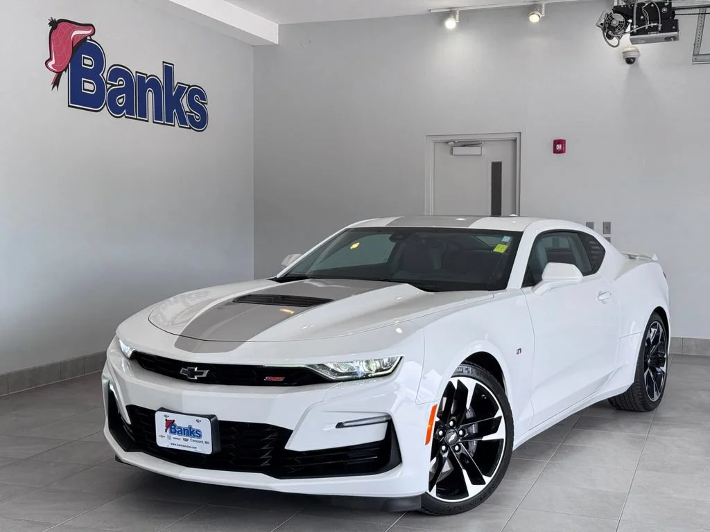 Certified Used 2022 Summit White Chevrolet 2SS image 2