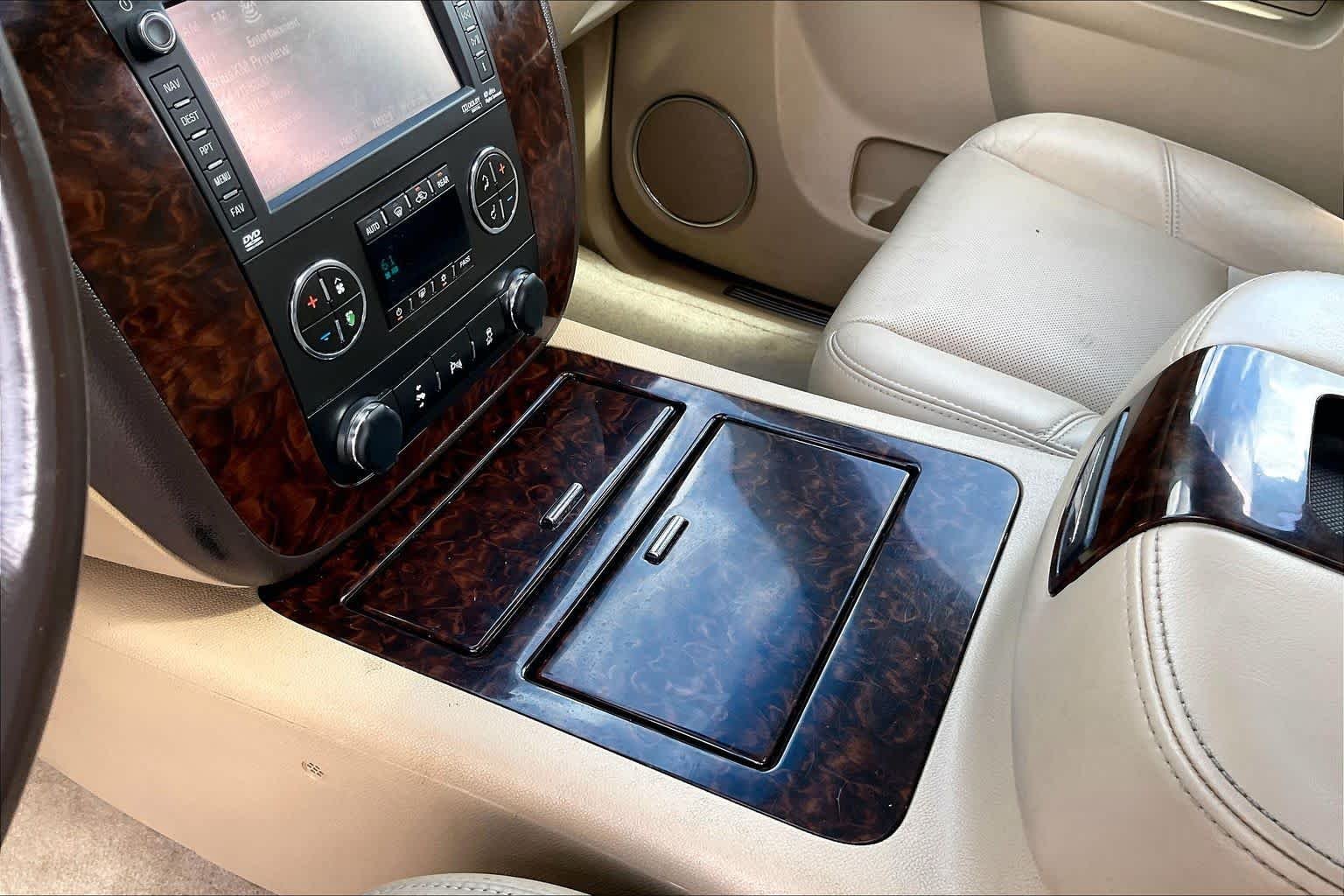 Used 2014 ONYX BLACK GMC Denali image 16