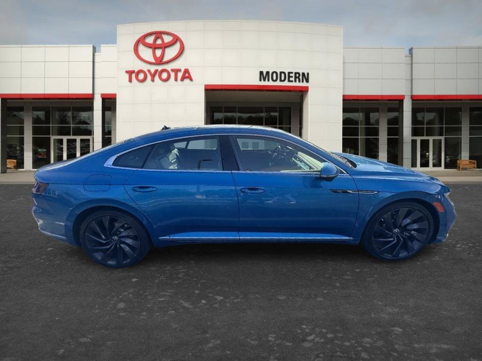 Used 2023 Blue Metallic Volkswagen SEL R-Line image 20