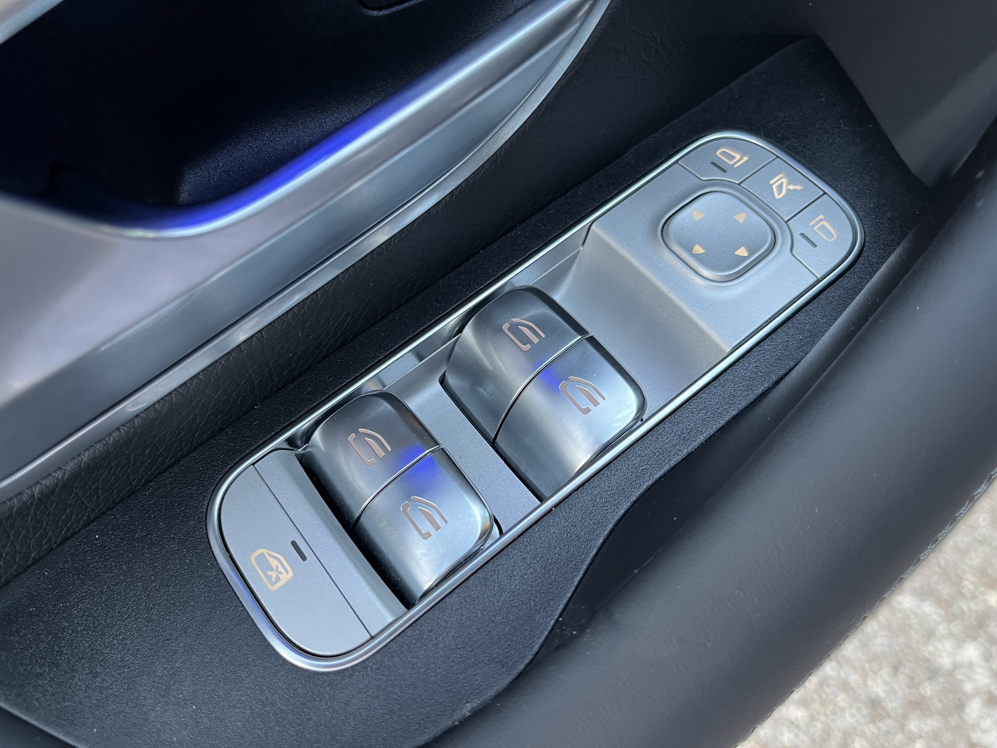 New 2025 TWILIGHT_BLUE Mercedes-Benz AMG® GLE 53 image 17