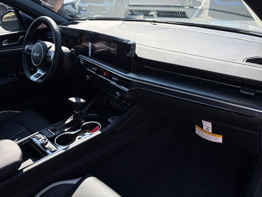 New 2026 Wolf Gray Kia GT-Line FWD image 31