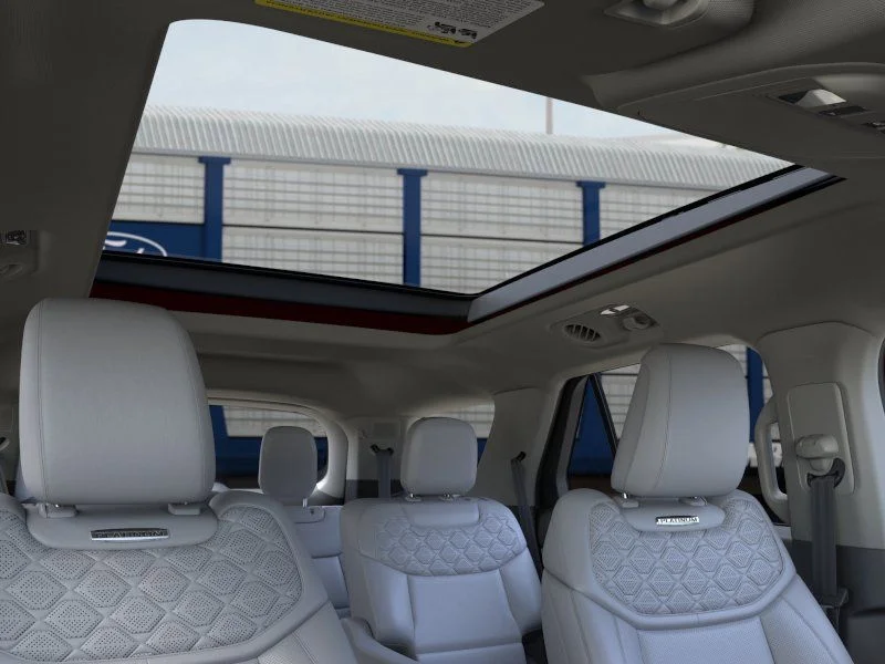 New 2026 Rapid Red Metallic Tinted Clearcoat Ford Platinum™ image 22