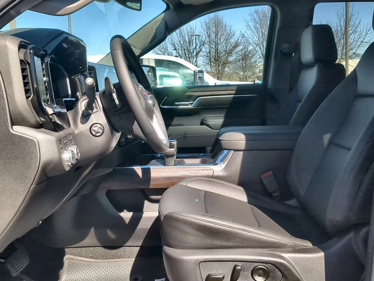 New 2026 TITANIUM RUSH METALLIC GMC SLT image 20
