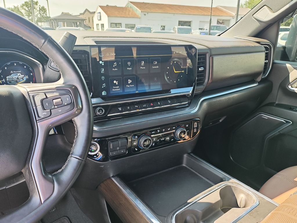 Used 2024 Blue Chevrolet High Country image 20