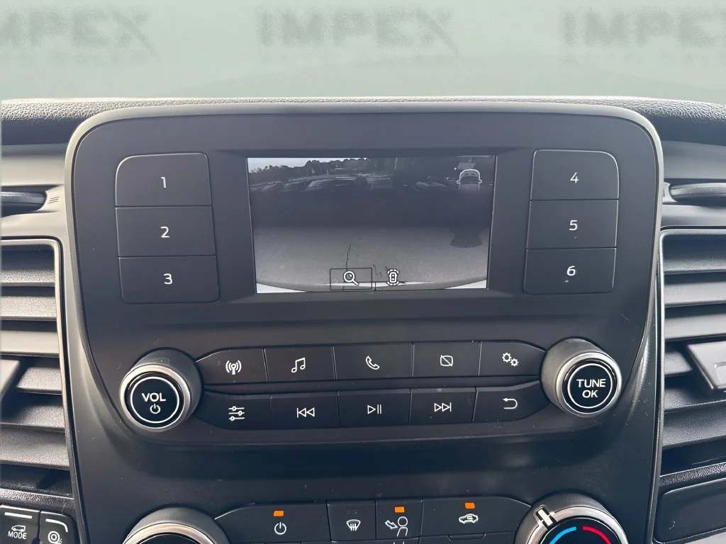 Used 2023 White Ford XL image 18