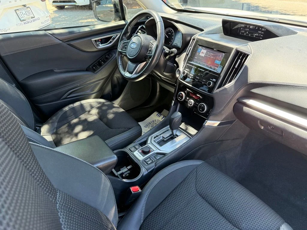 Used 2024 White Subaru Premium image 29