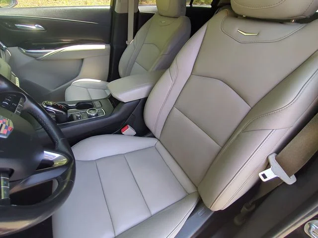 Used 2022 Black Cadillac Premium Luxury image 27