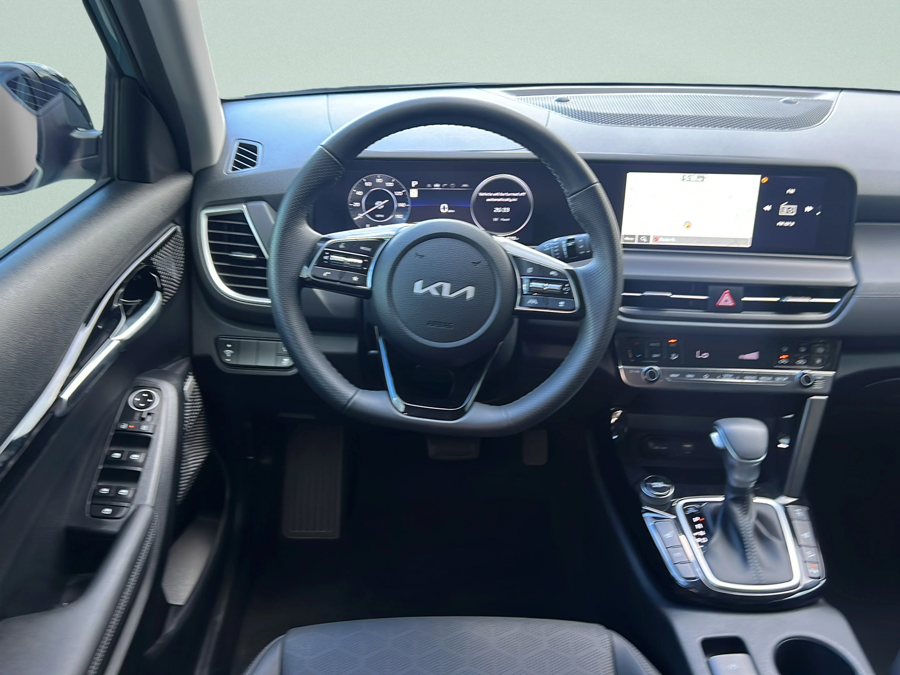 Used 2026 Pluton Blue/Black Roof Kia SX image 12