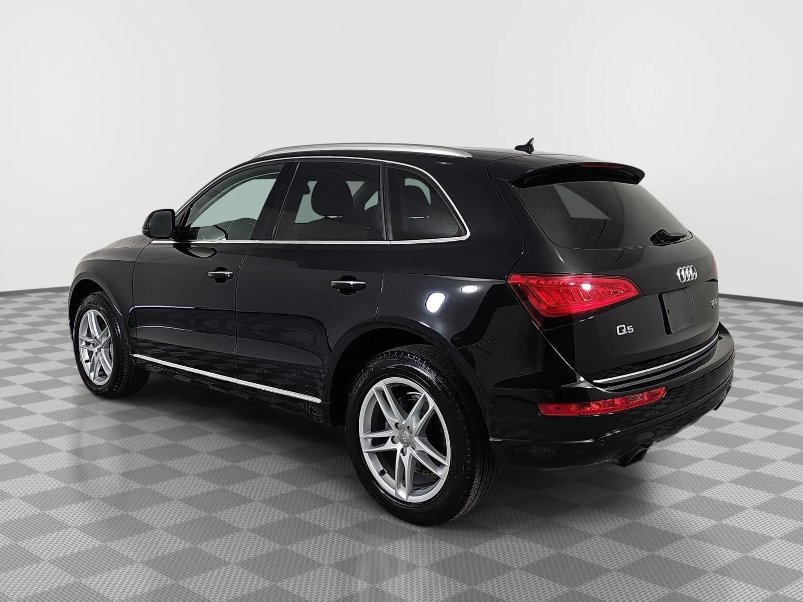 Used 2017 Black Audi 2.0T Premium Plus image 6