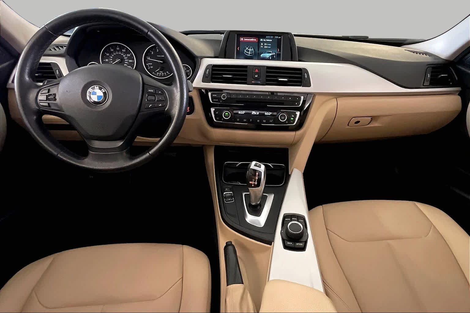 Used 2018 Glacier Silver Metallic BMW 320i image 14