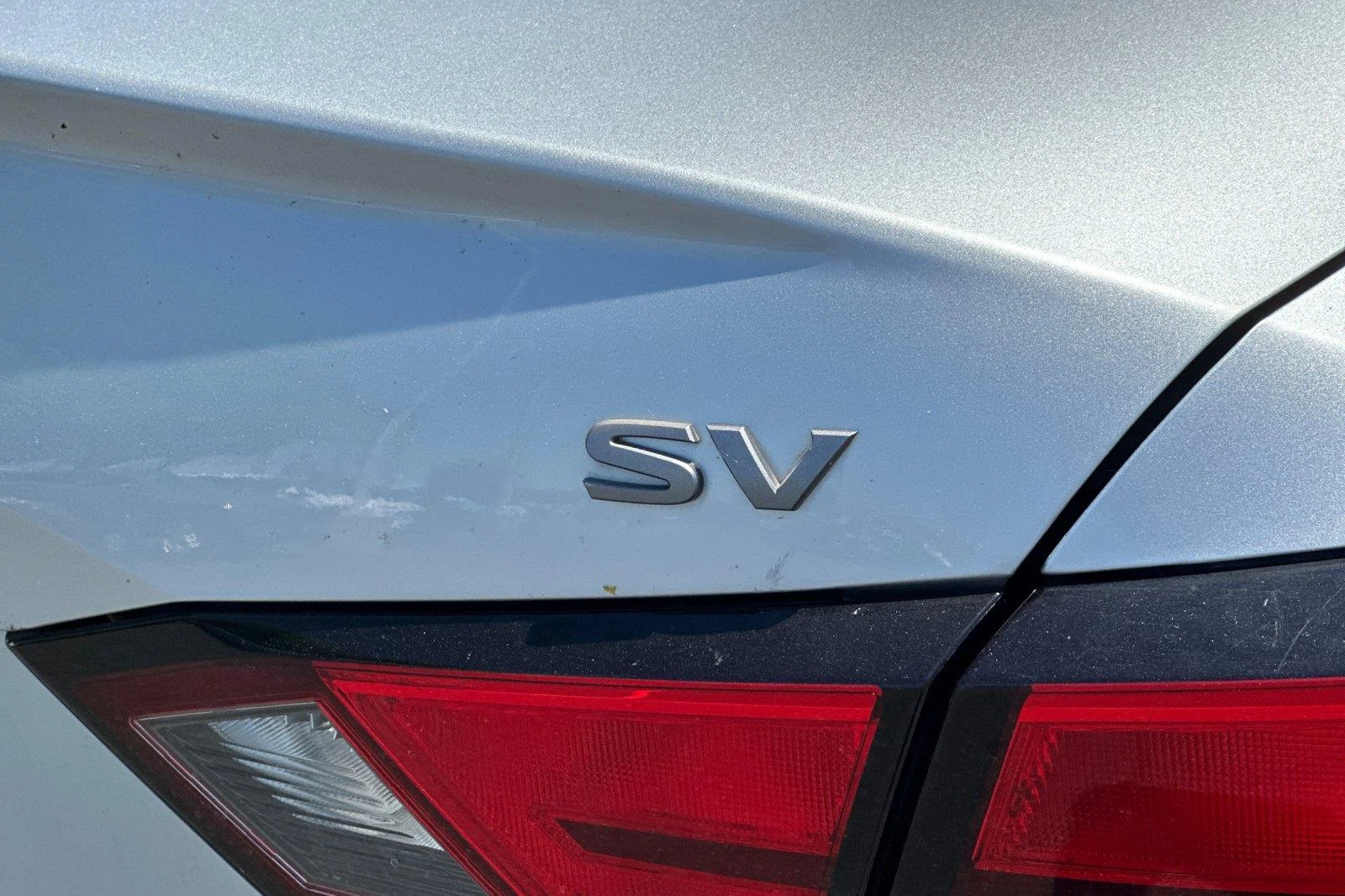 Used 2024 Brilliant Silver Metallic Nissan 2.5 SV image 26