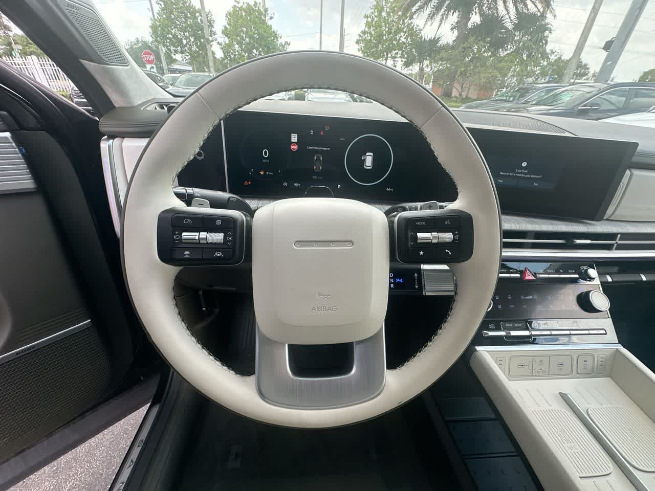 New 2025 Phantom Black Hyundai Calligraphy FWD image 15