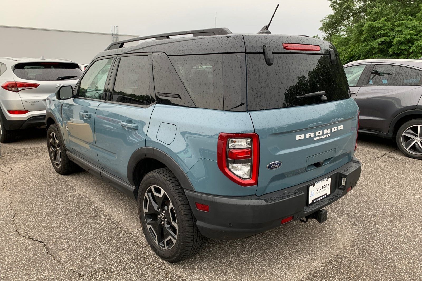 Used 2021  Ford Outer Banks image 2