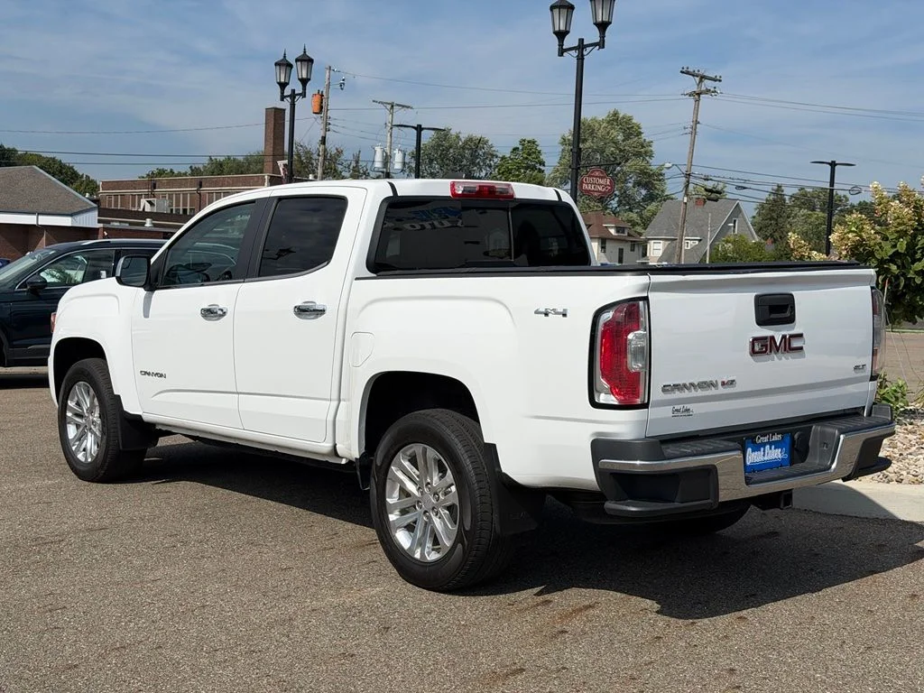 Used 2018 White GMC SLT image 3