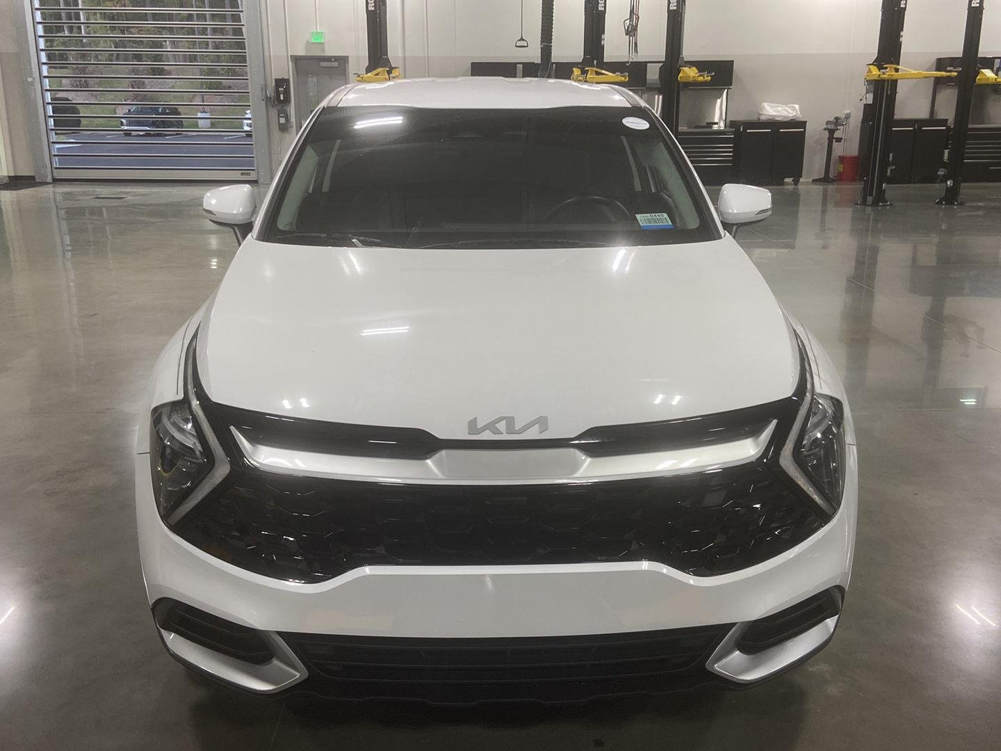 Used 2023 Glacial White Pearl Kia EX image 2