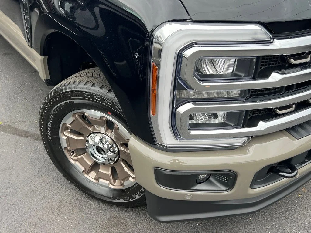 New 2026 Agate Black Metallic Ford F-250® King Ranch® image 3