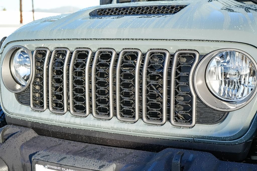 New 2026 Anvil Clearcoat Jeep Sport S image 6