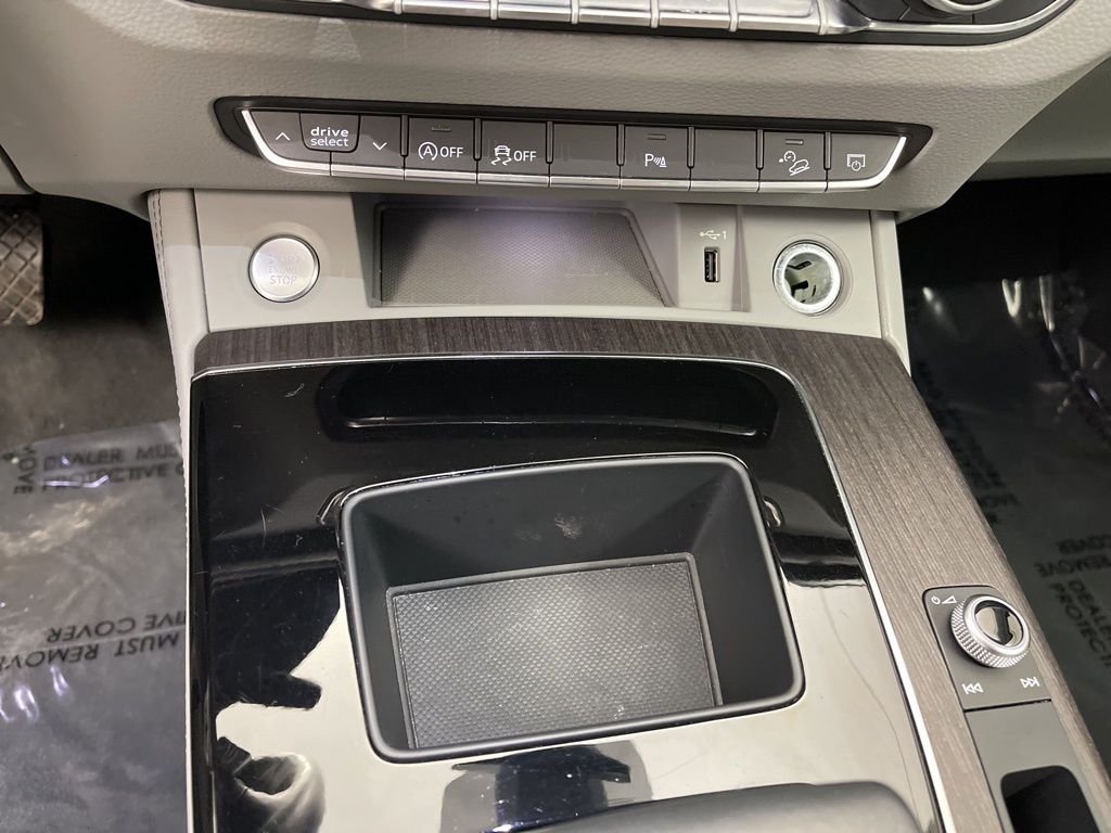Used 2024 Glacier White Metallic Audi 45 S line Premium Plus image 15