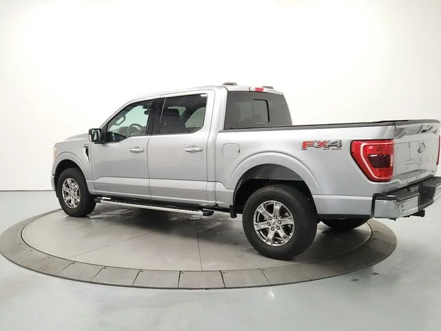 Used 2022 Silver Ford XLT image 5
