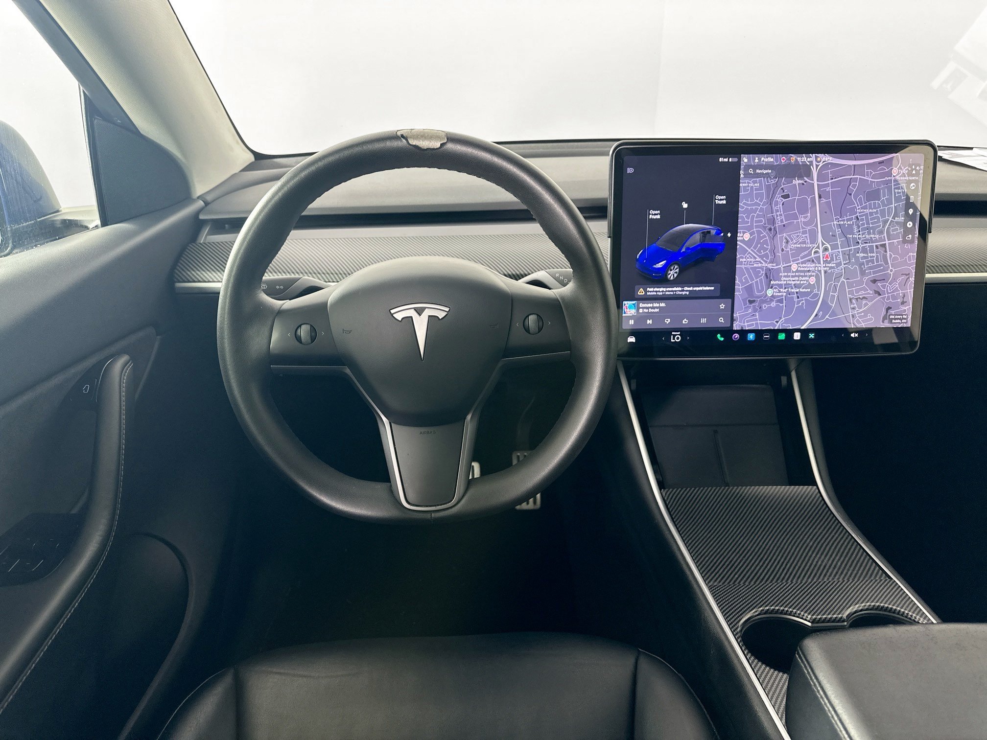 Used 2021  Tesla Performance image 15