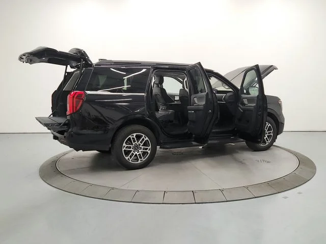 Used 2025 Black Ford Active image 16