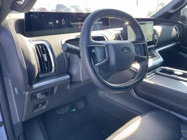 2025 Ford Expedition Tremor - Photo 12