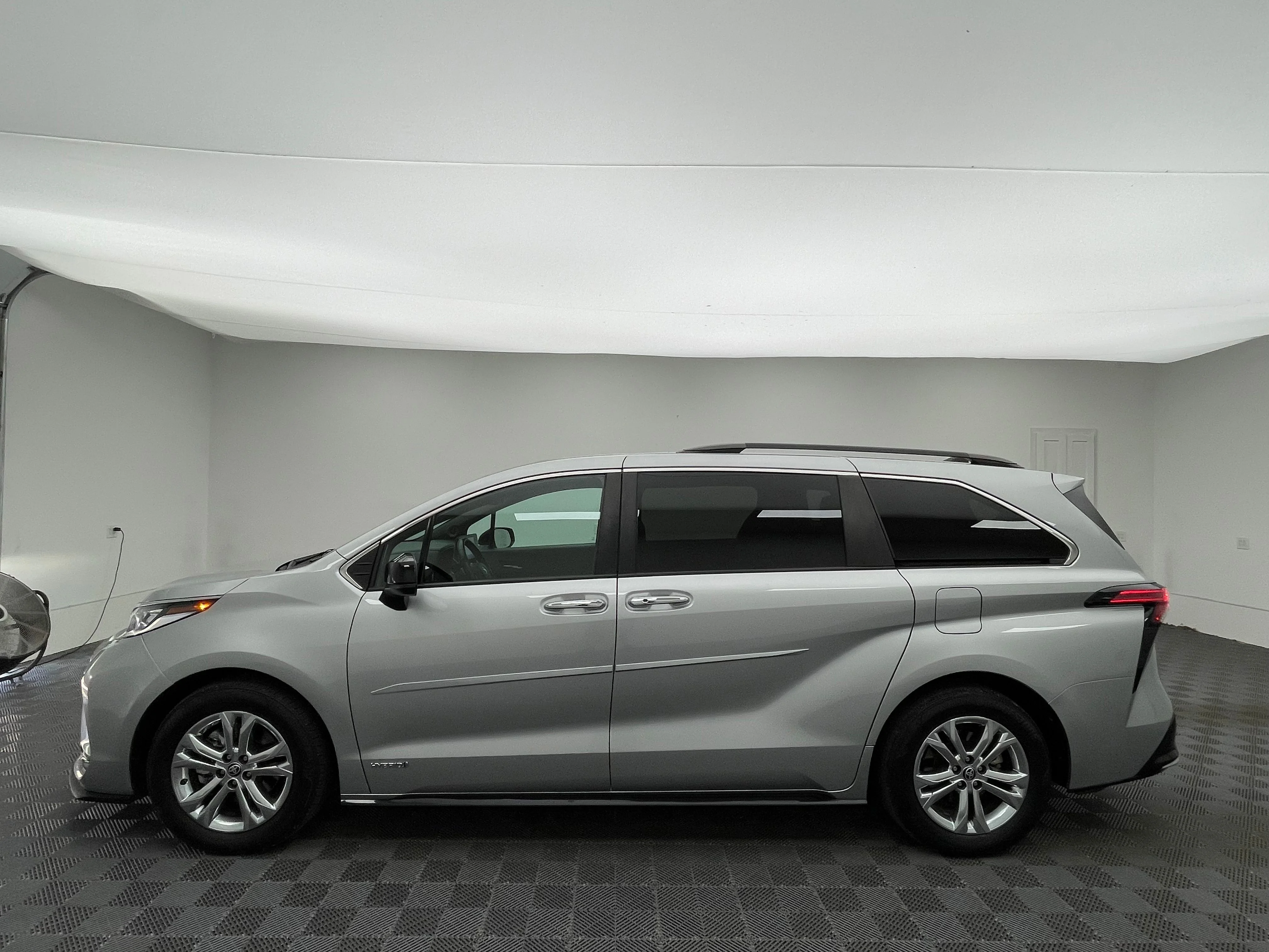 Used 2021 Celestial Silver Metallic Toyota XSE image 14