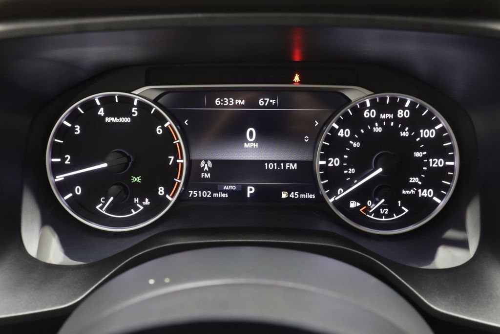 Used 2023 Gun Metallic Nissan SL image 8