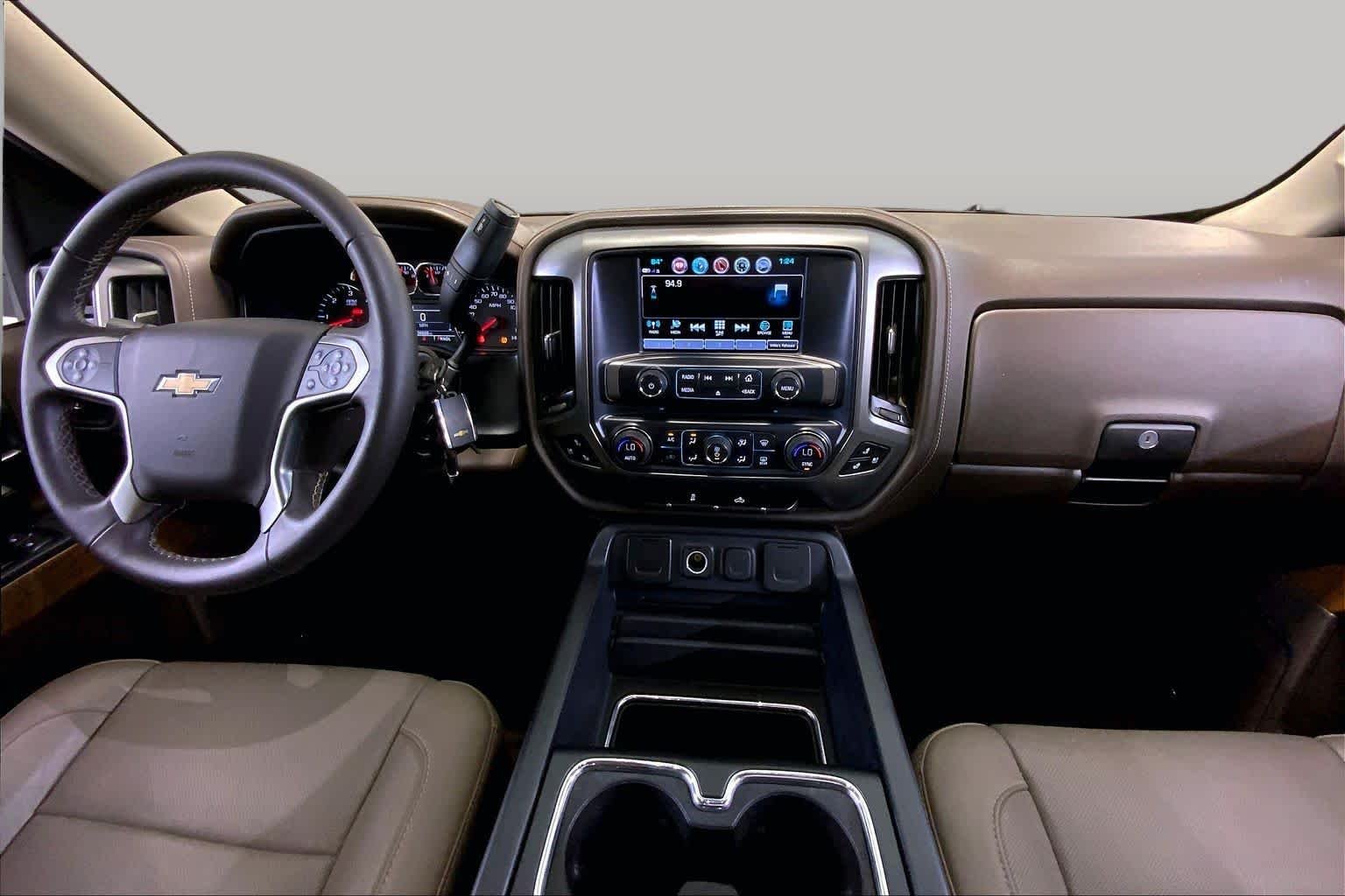 Used 2018 Summit White Chevrolet LTZ image 15