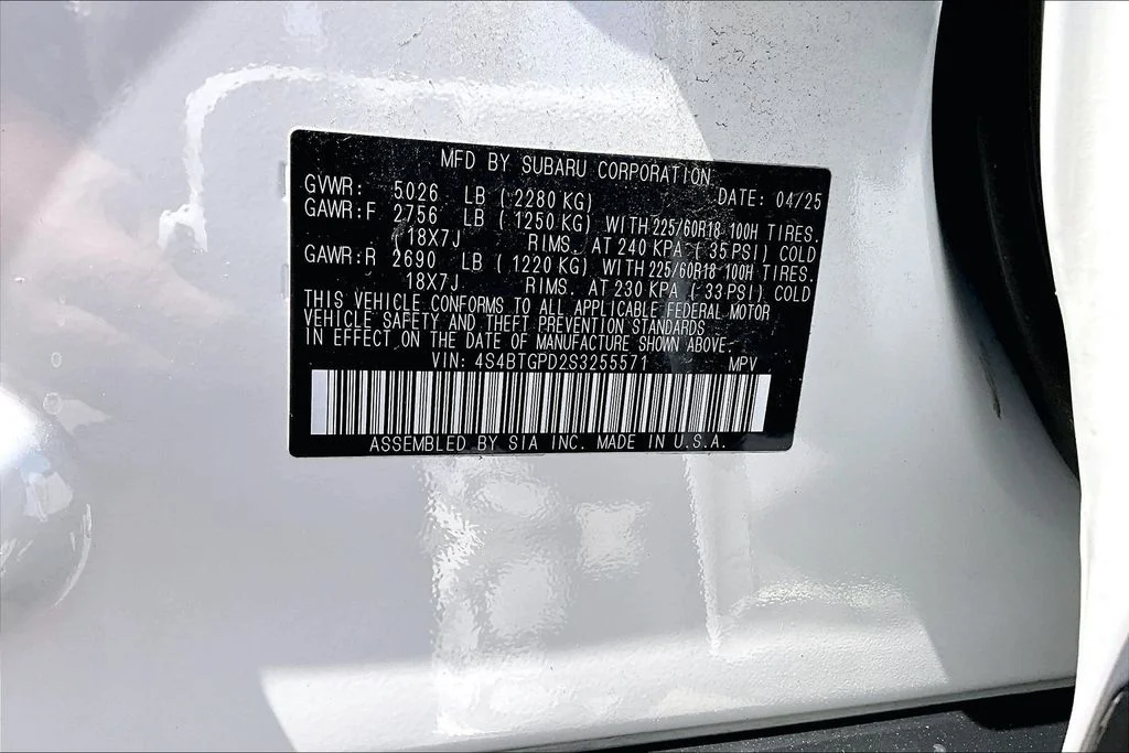 Used 2025 White Subaru Touring XT image 34