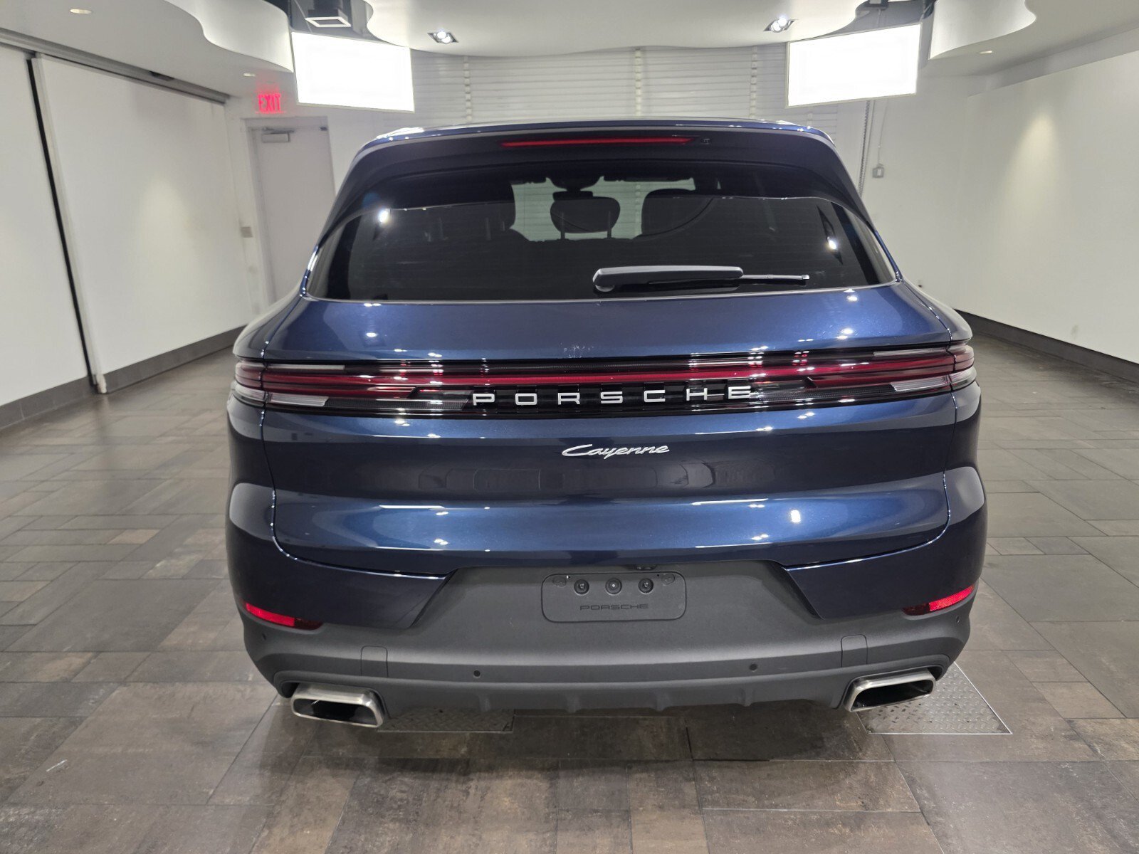 Used 2025 Algarve Blue Metallic Porsche  image 5