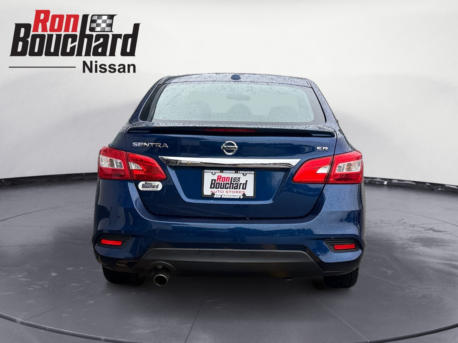 Used 2018 Deep Blue Pearl Nissan SR image 3