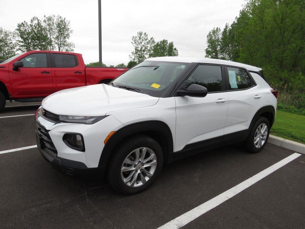 Used 2023 Summit White Chevrolet LS image 8