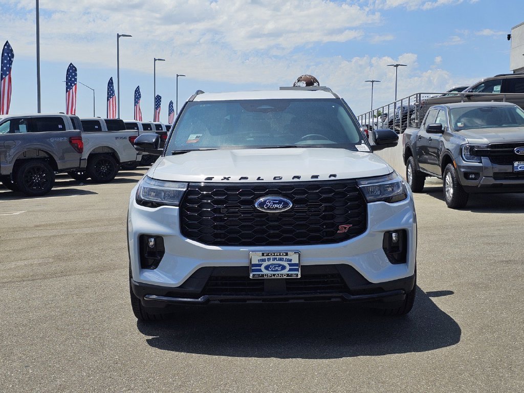 New 2026 Space White Metallic Ford ST image 2