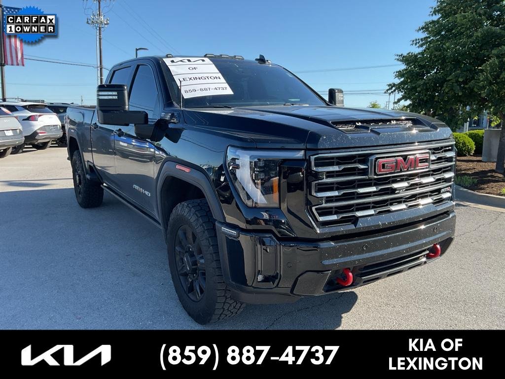 2025 GMC Sierra 4WD Crew Cab Standard Box AT4's photo