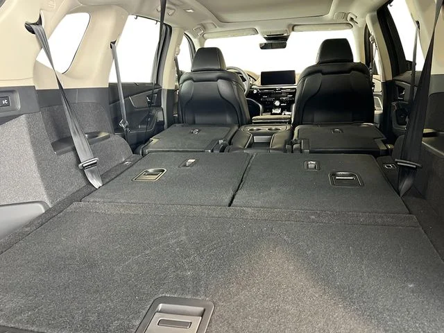 New 2026 Liquid Carbon Metallic Acura Technology Package image 36