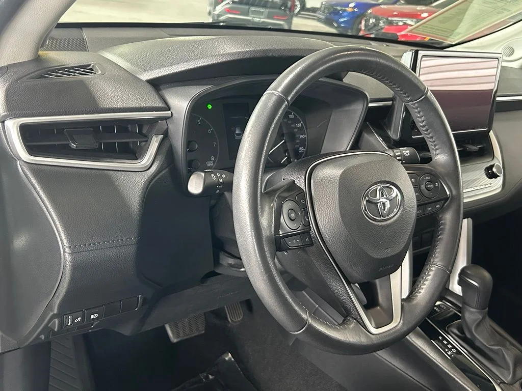 Used 2023 Cypress Toyota LE image 19