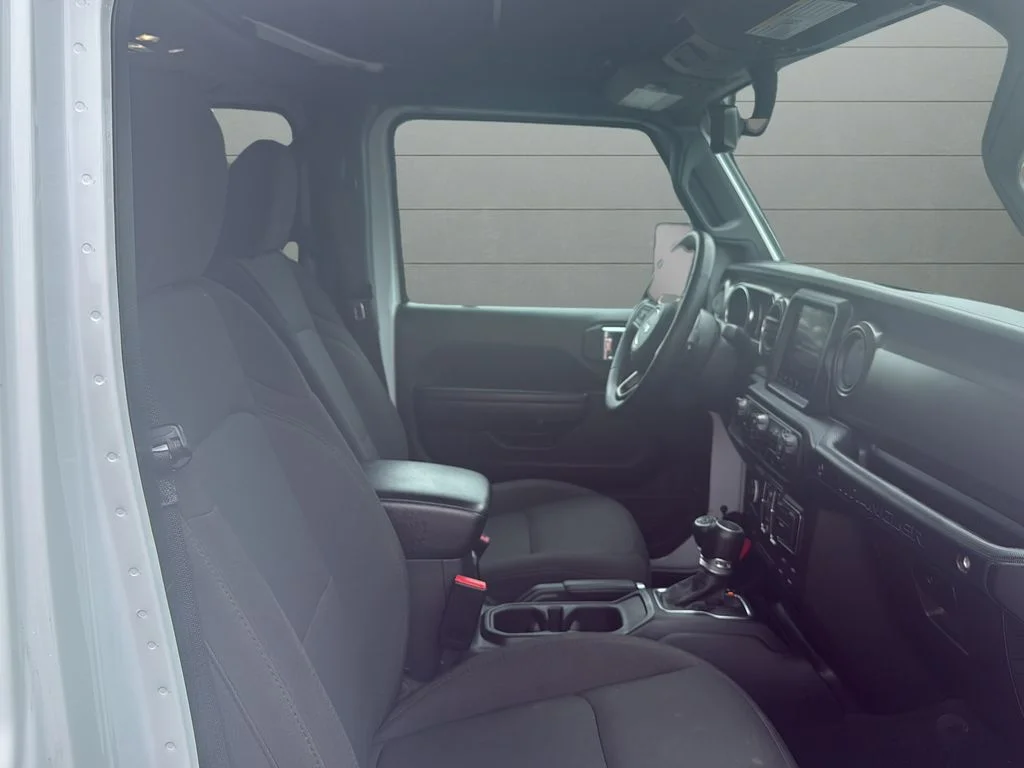 Used 2023 White Jeep High Tide image 15