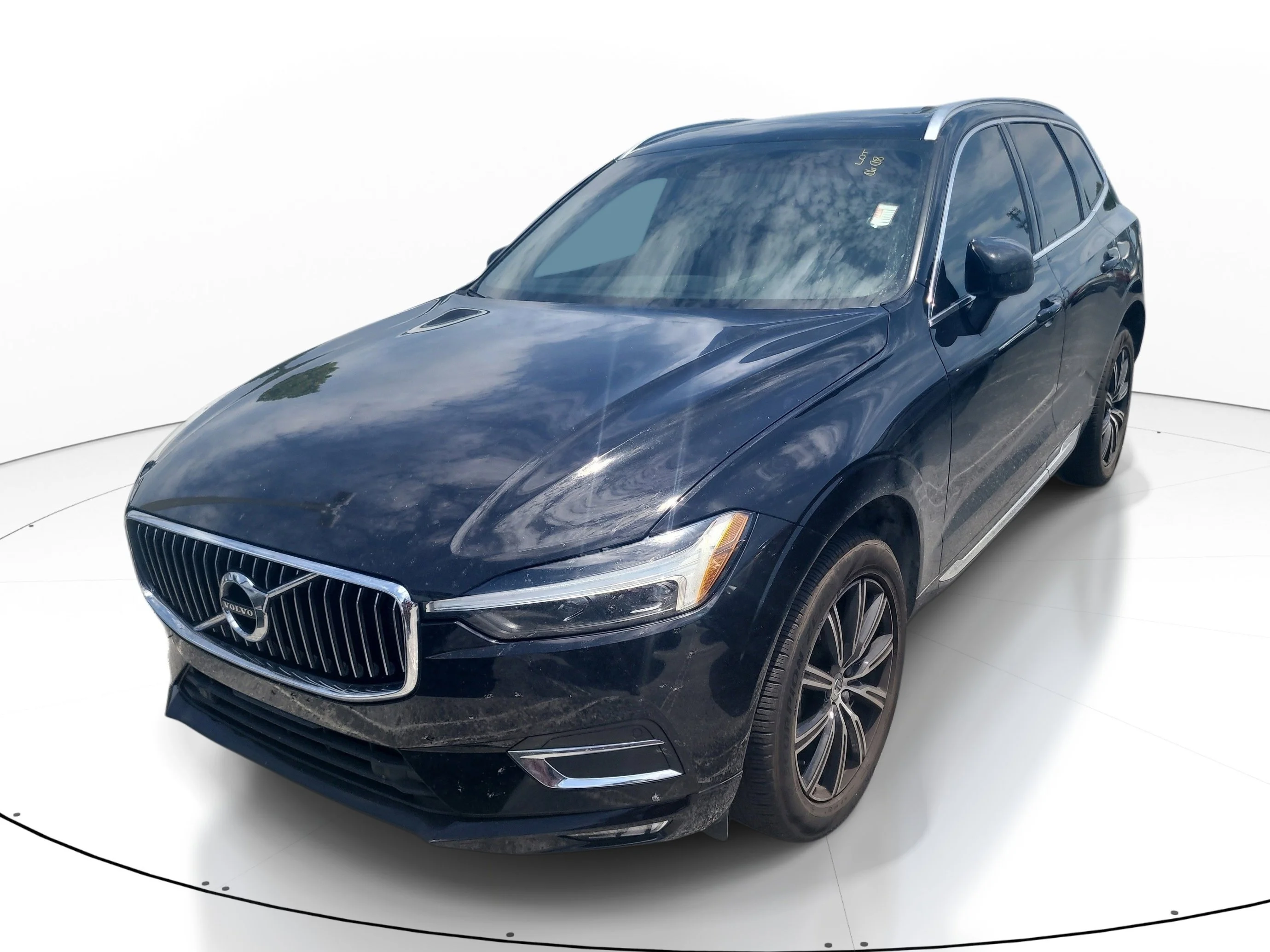 Used 2021 Onyx Black Metallic Volvo Inscription image 3