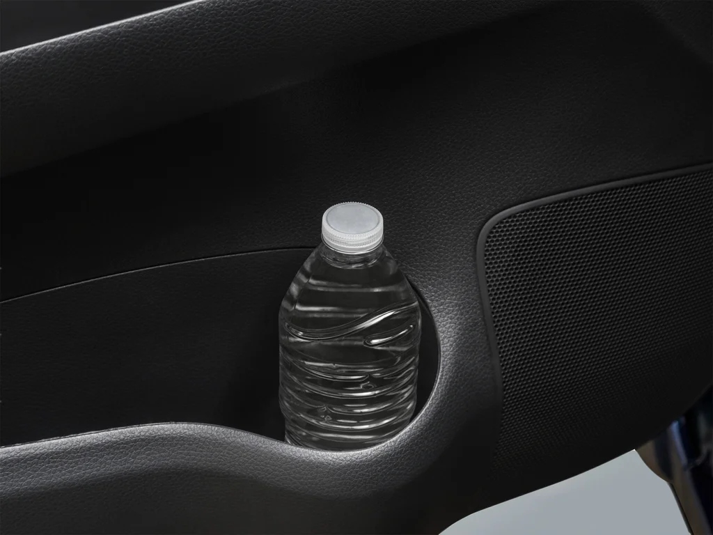 Used 2019 Blue Nissan SV image 31