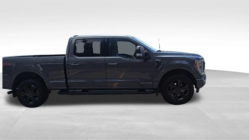 Used 2022 Gray Metallic Ford XLT image 9