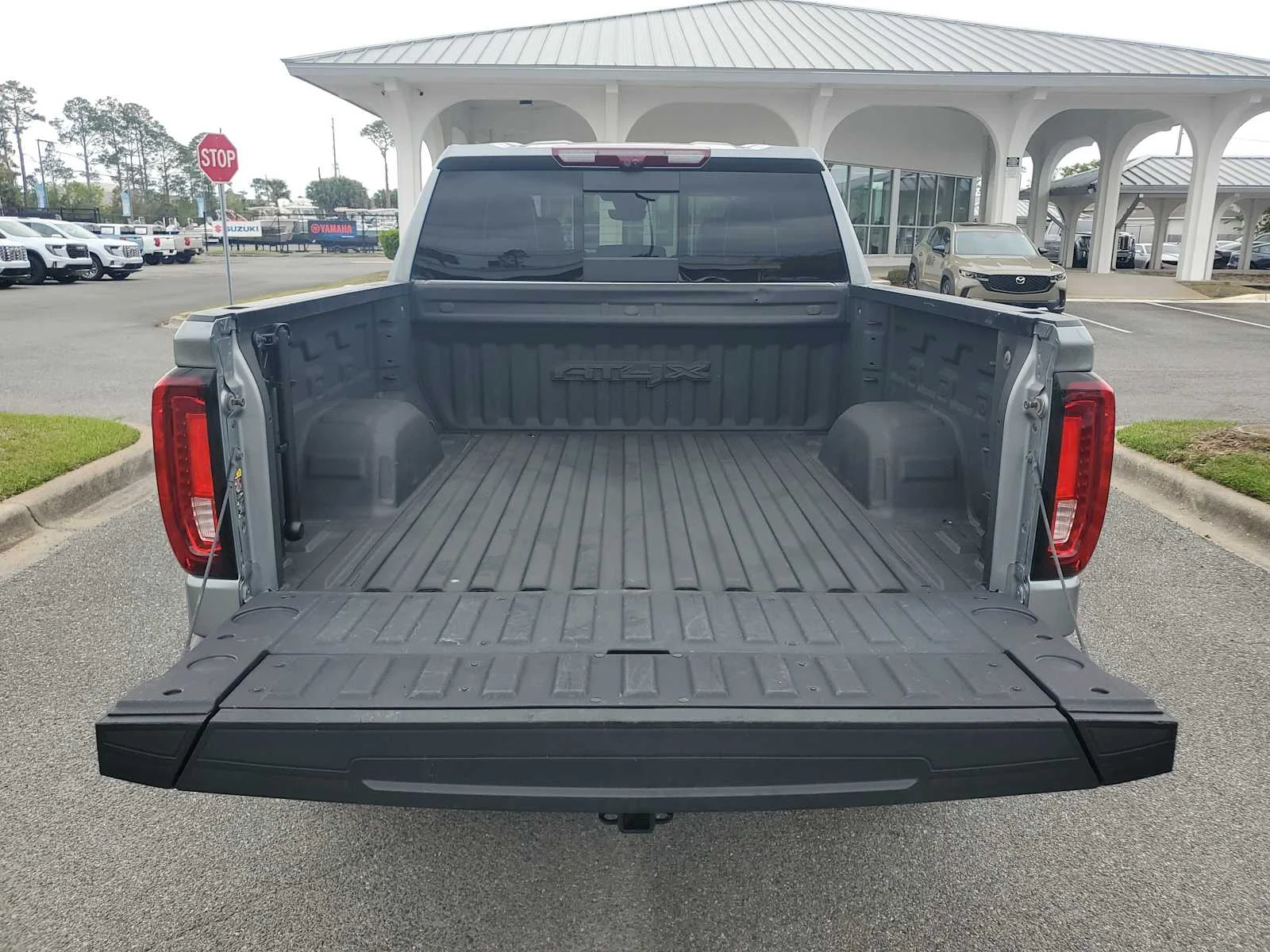Used 2024 Sterling Metallic GMC AT4X image 5