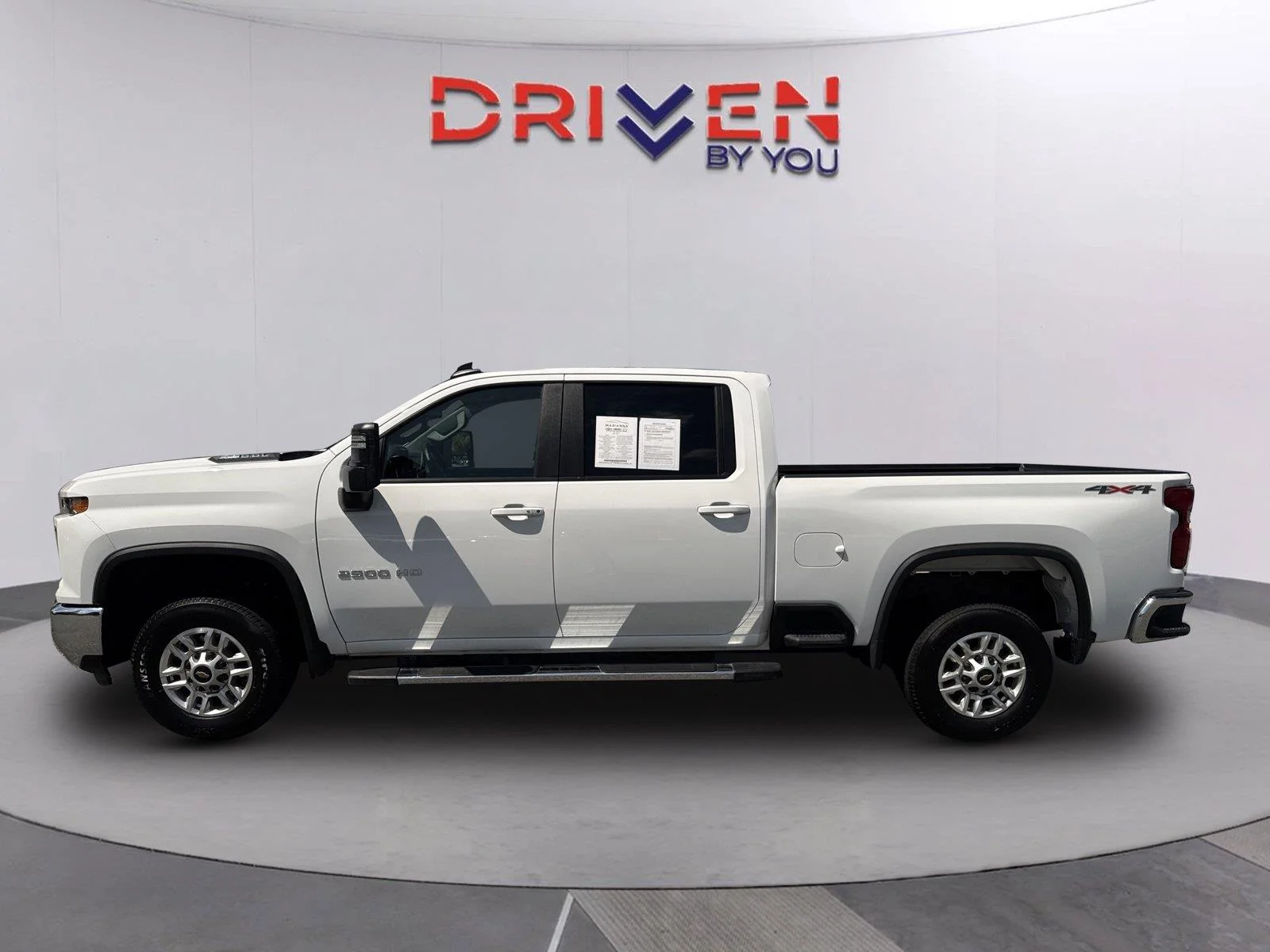 Used 2026 Summit White Chevrolet LT image 6
